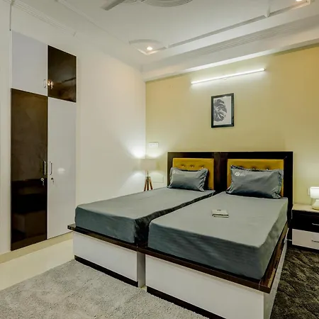 Living Homes Sagitta- Sector 51, Artemis Hospital, Near Unitech Cyber Park Gurgaon Exterior photo