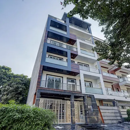 Living Homes Sagitta- Sector 51, Artemis Hospital, Near Unitech Cyber Park Gurgaon Exterior photo